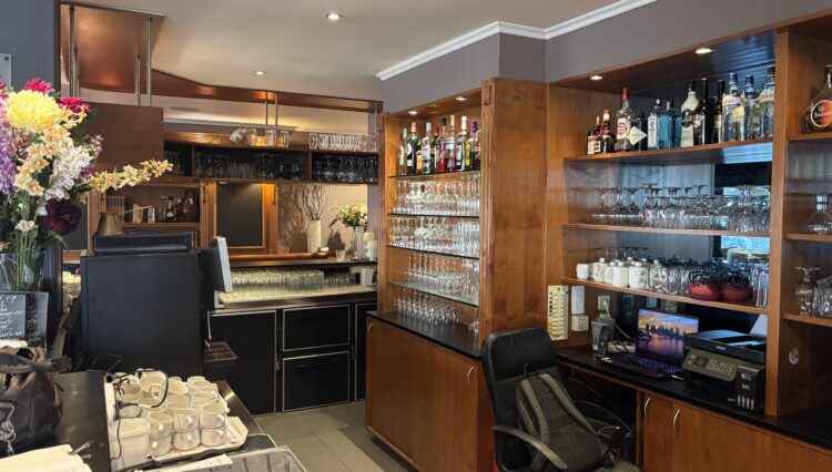 Bar a